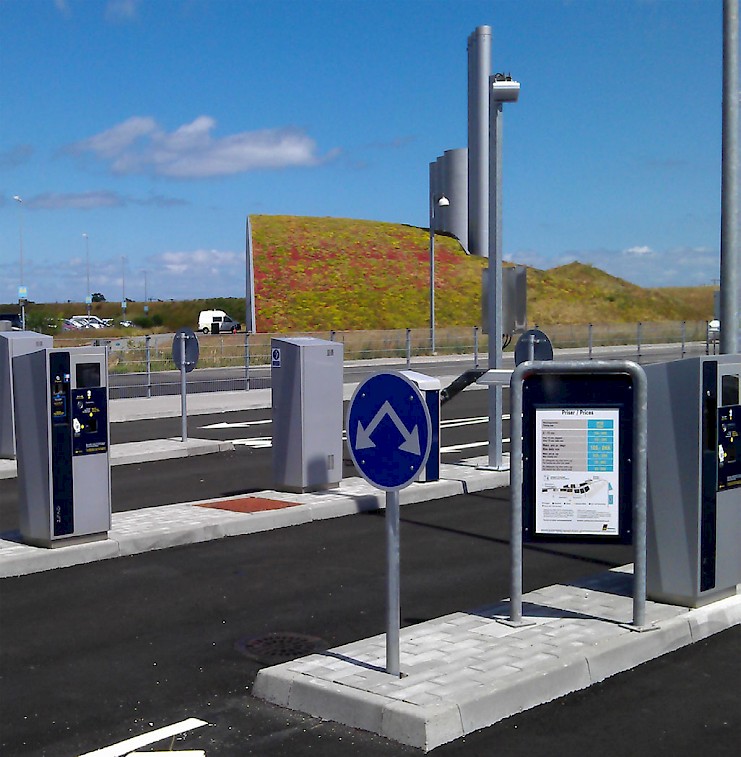 Copenhagen Airport HUB Parking installationsZEAG