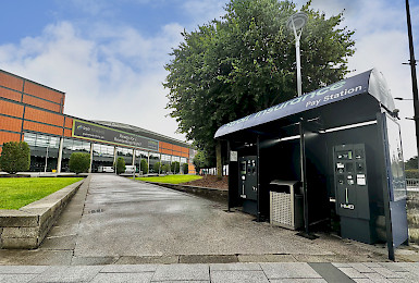entrance of the SSE Arena with pay-on-foot pay stations