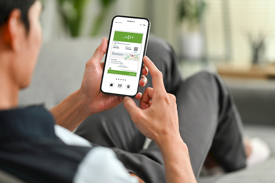 Screen of a smartphone with the J4H application running