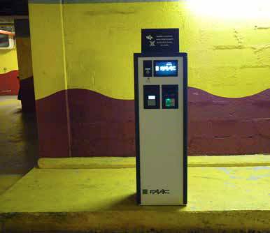 Mercure La Grande Arche Hotel ParQube installation HUB Parking