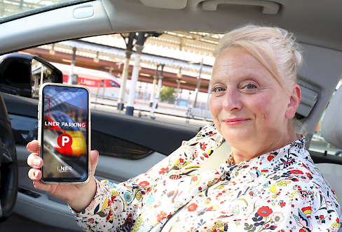 LNER users shows how easy it is to use LNER parking app from one's own smartphone and access the car park fully contactless